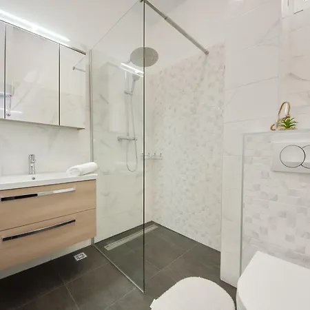 Apartment Palace Kolovare Zadar