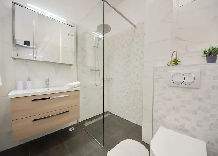 Apartment Palace Kolovare Zadar