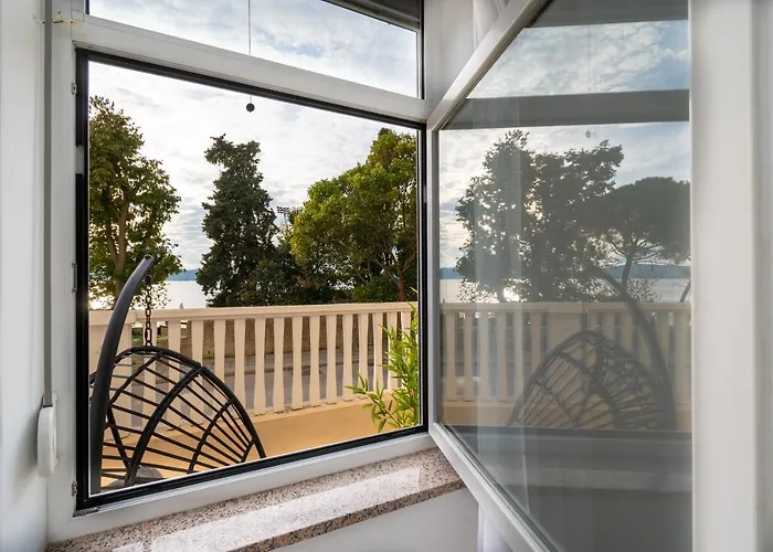 Apartament Palace Kolovare