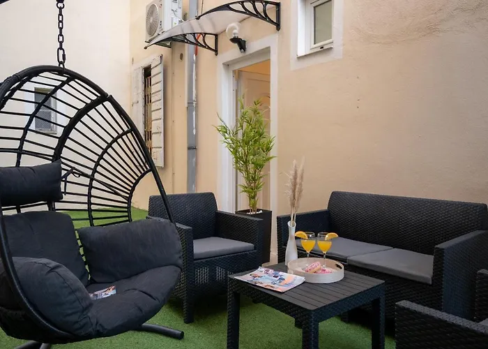 Palace Kolovare * Zadar